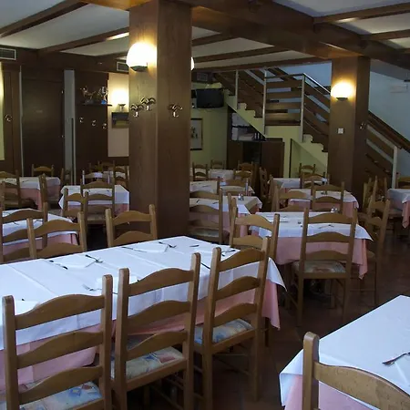 Hotell 900 *