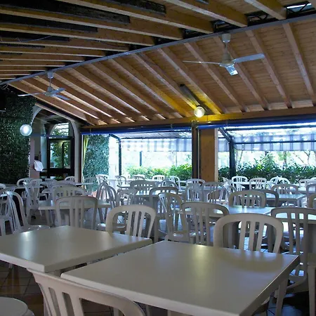 Hotell 900